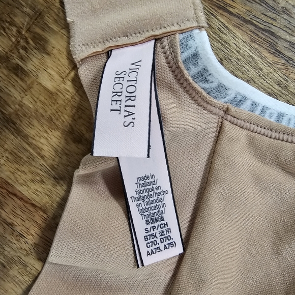 3 Victoria Secret Bras 1 Target Xhilaration Bra - Picture 7 of 13